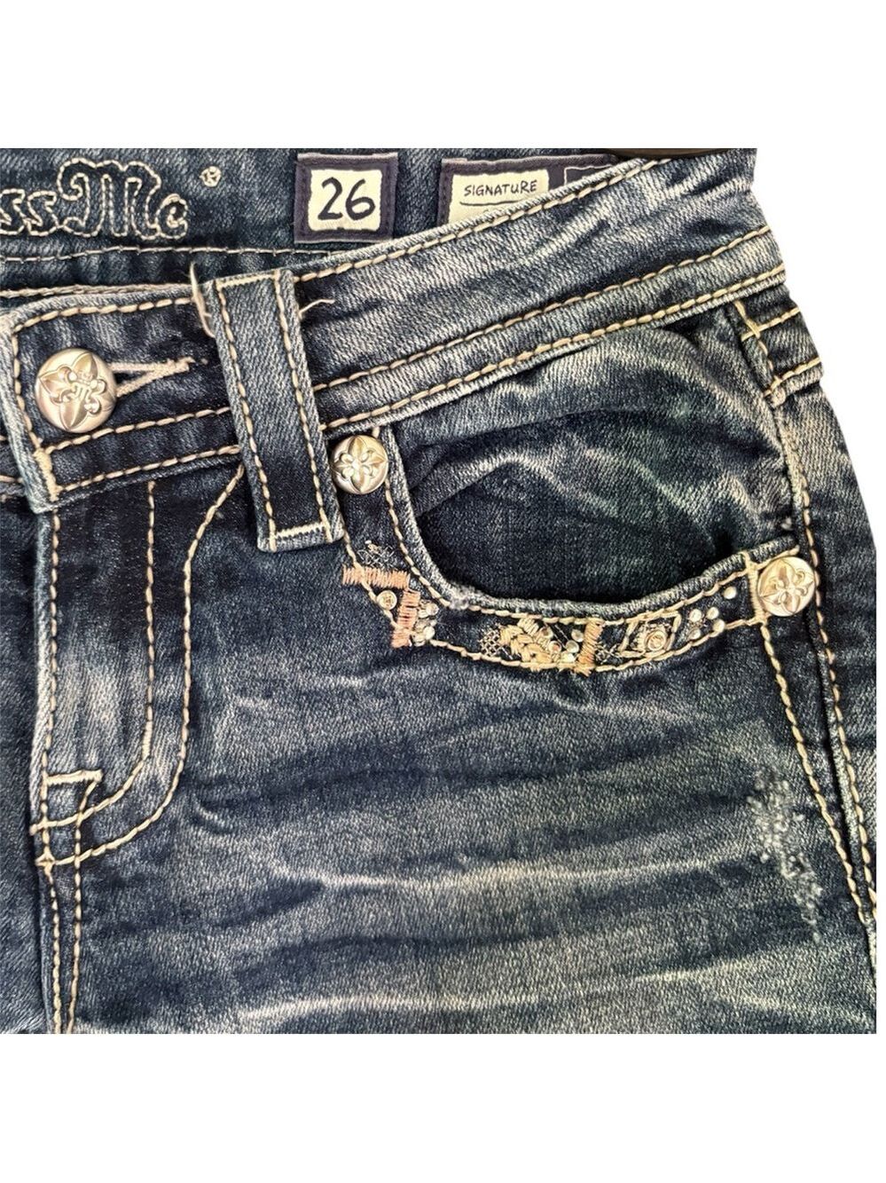 Miss Me Signature Crop Jeans w/Embellished Pocket Trim. Size 26 Like new! EUC! - Picture 9 of 13